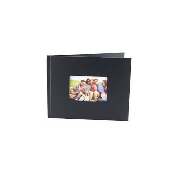 Fotogrāmata Photo Book 15x20cm 7mm horizontāla, ar lina audeklu apvilkti cietie vāki, izgriezums priekšvākā. Skavu montāža