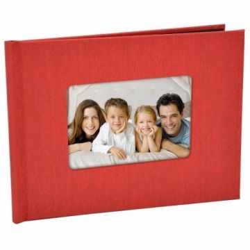 Fotogrāmata Photo Book 15x20cm 7mm horizontāla, ar lina audeklu apvilkti cietie vāki, izgriezums priekšvākā. Skavu montāža. Kashmir Red