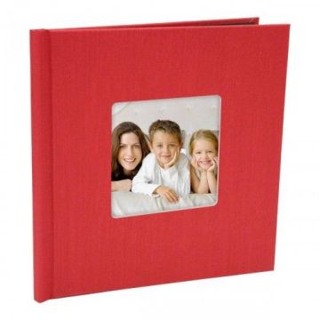 Fotogrāmata Photo Book 20x20cm 7mm horizontāla, ar lina audeklu apvilkti cietie vāki, izgriezums priekšvākā. Skavu montāža. Kashmir Red